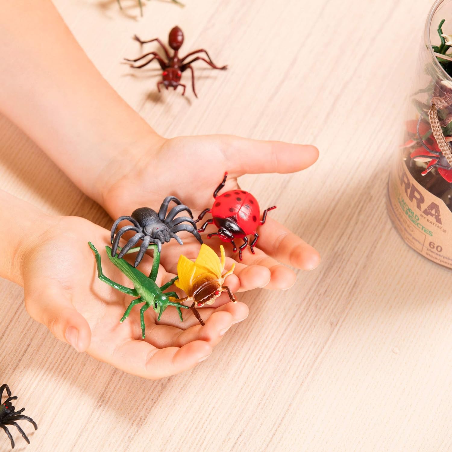 Terra by Battat Reptiles in Tube – 60-Piece Miniature Reptile Animal Toy Set for Kids 3+ 6