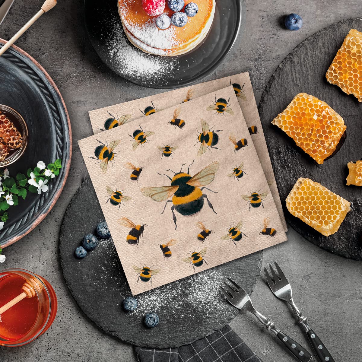 PAW Decor Collection Napkins 3-Ply - 20 Pieces | 33 x 33 cm | Brown Recycled Paper 4