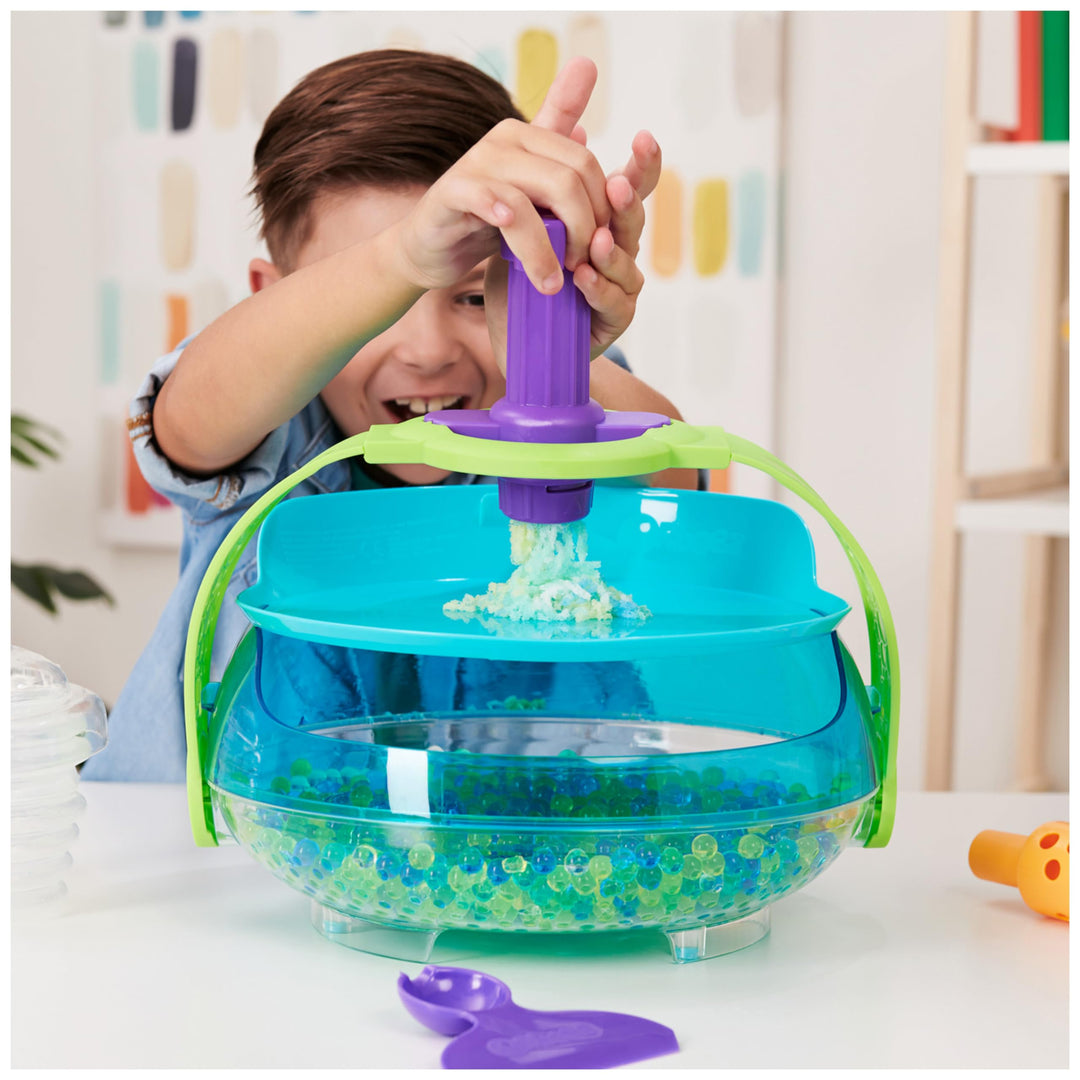 Orbeez Sensation Station - 2000 Glow in the Dark & Colored Water Beads Playset