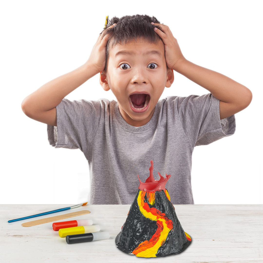 National Geographic Make Your Own Volcano Kit - Erupting Volcano Science Experiment Set for Kids 8+