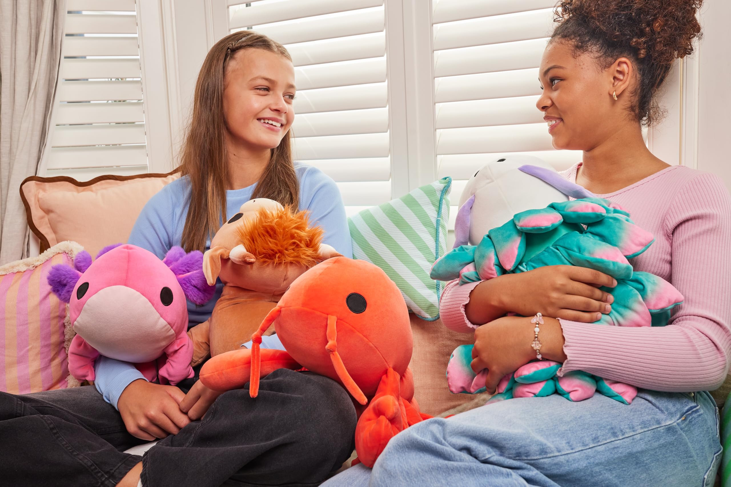 Hug-A-Lumps Medium Holly - Weighted Plush Cuddly Toy for Stress Relief 14