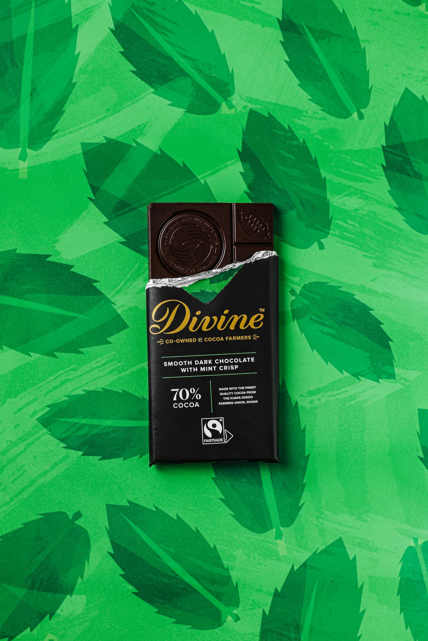 Divine - 70% Cocoa Dark Chocolate with Mint Crisp Bar (90 g) 5