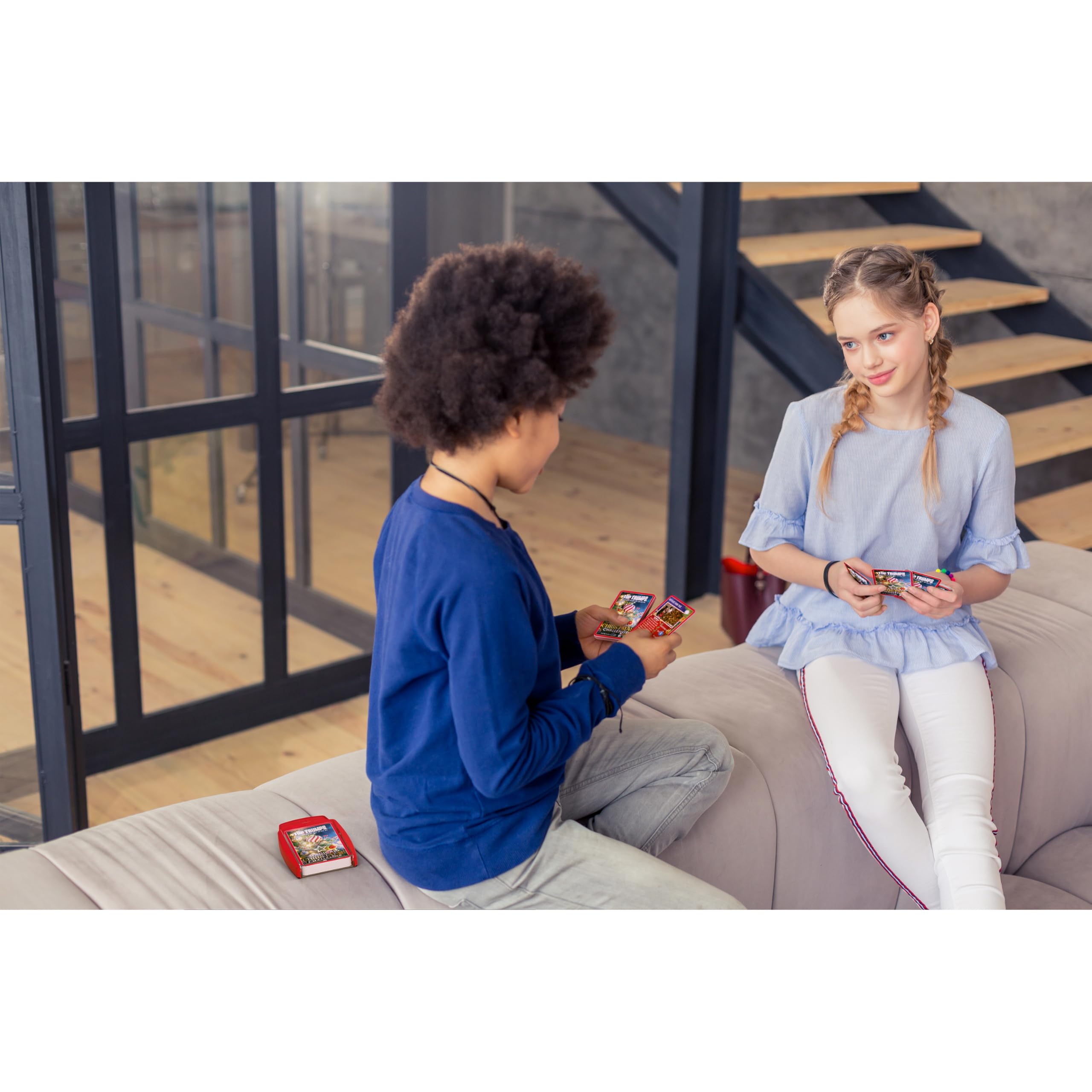 Top Trumps Magical Christmas Challenge Card Game 14