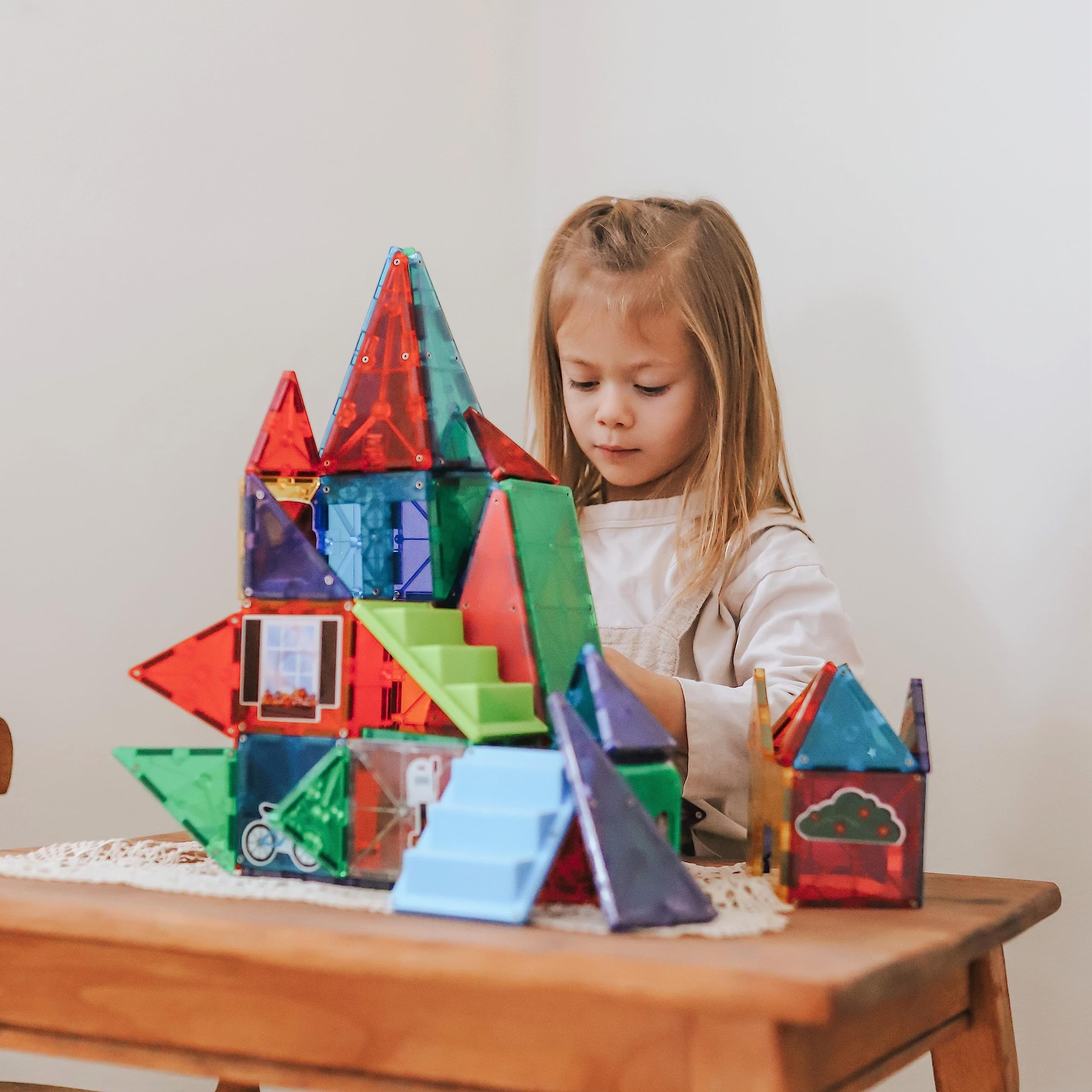 Magna-Tiles House 28 Piece Set - 3D Magnetic Building Tiles for Kids 3+ 11