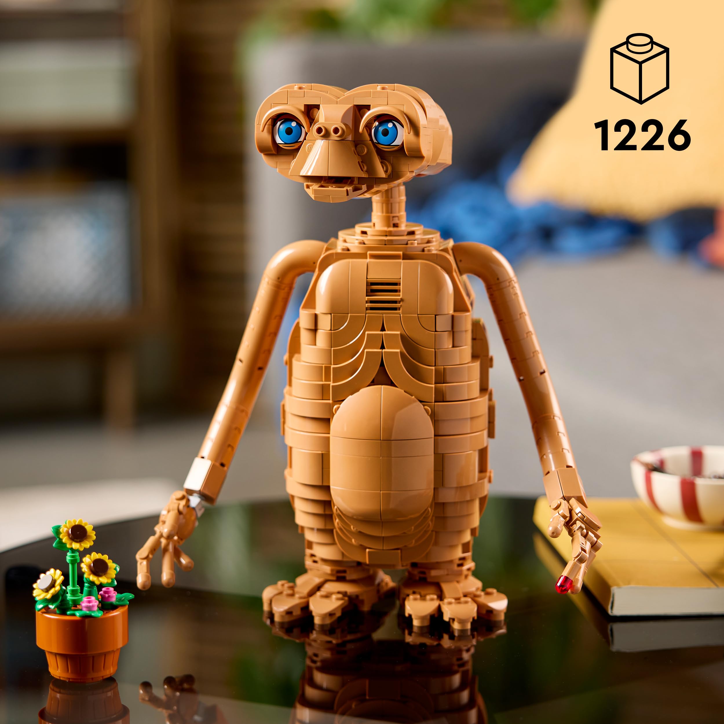 LEGO Ideas E.T. the Extra-Terrestrial Building Set (21370) | 1,226 Pieces | Ages 18+