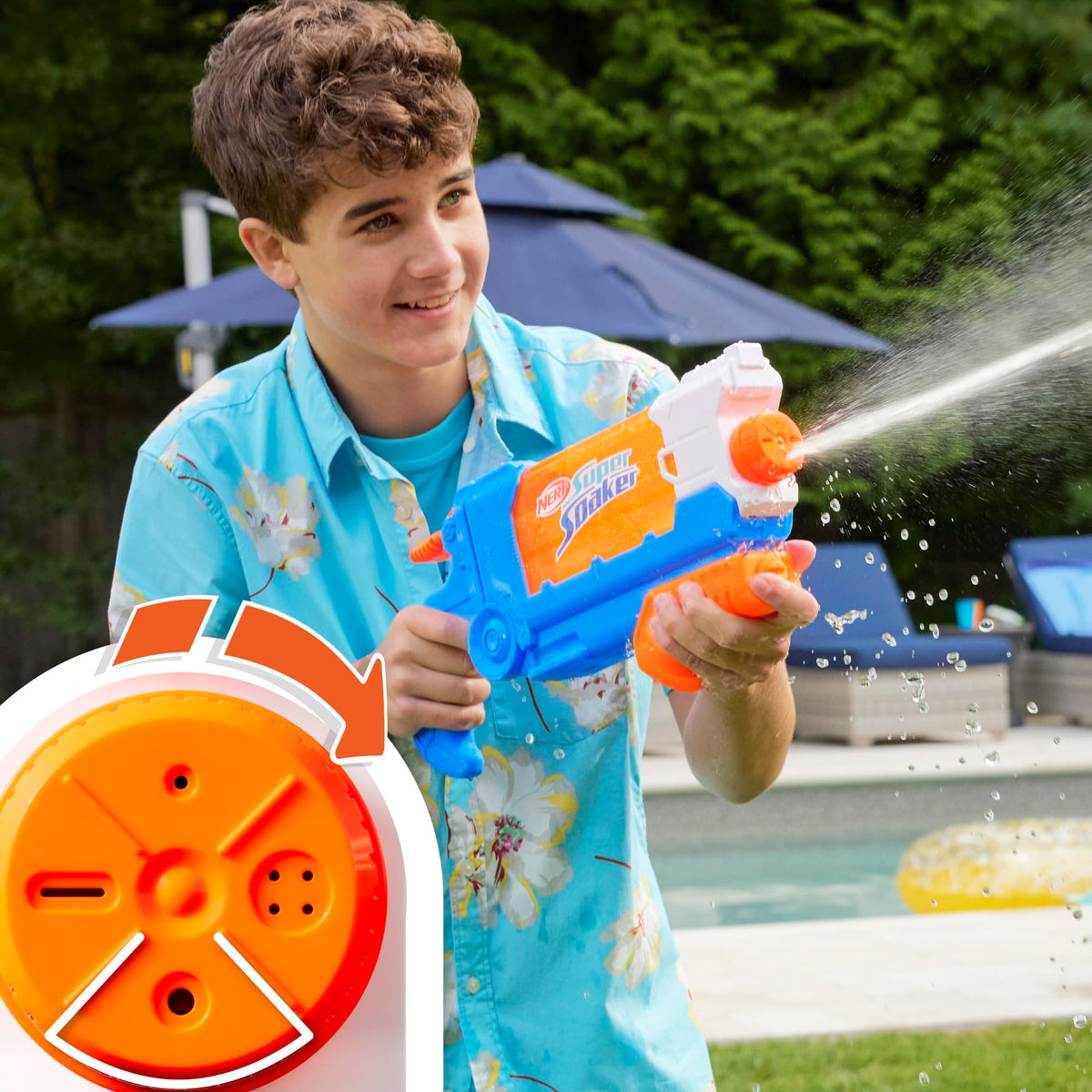 Nerf Super Soaker Flip Fill Water Blaster - 887 ml, 4 Spray Settings, Age 6+