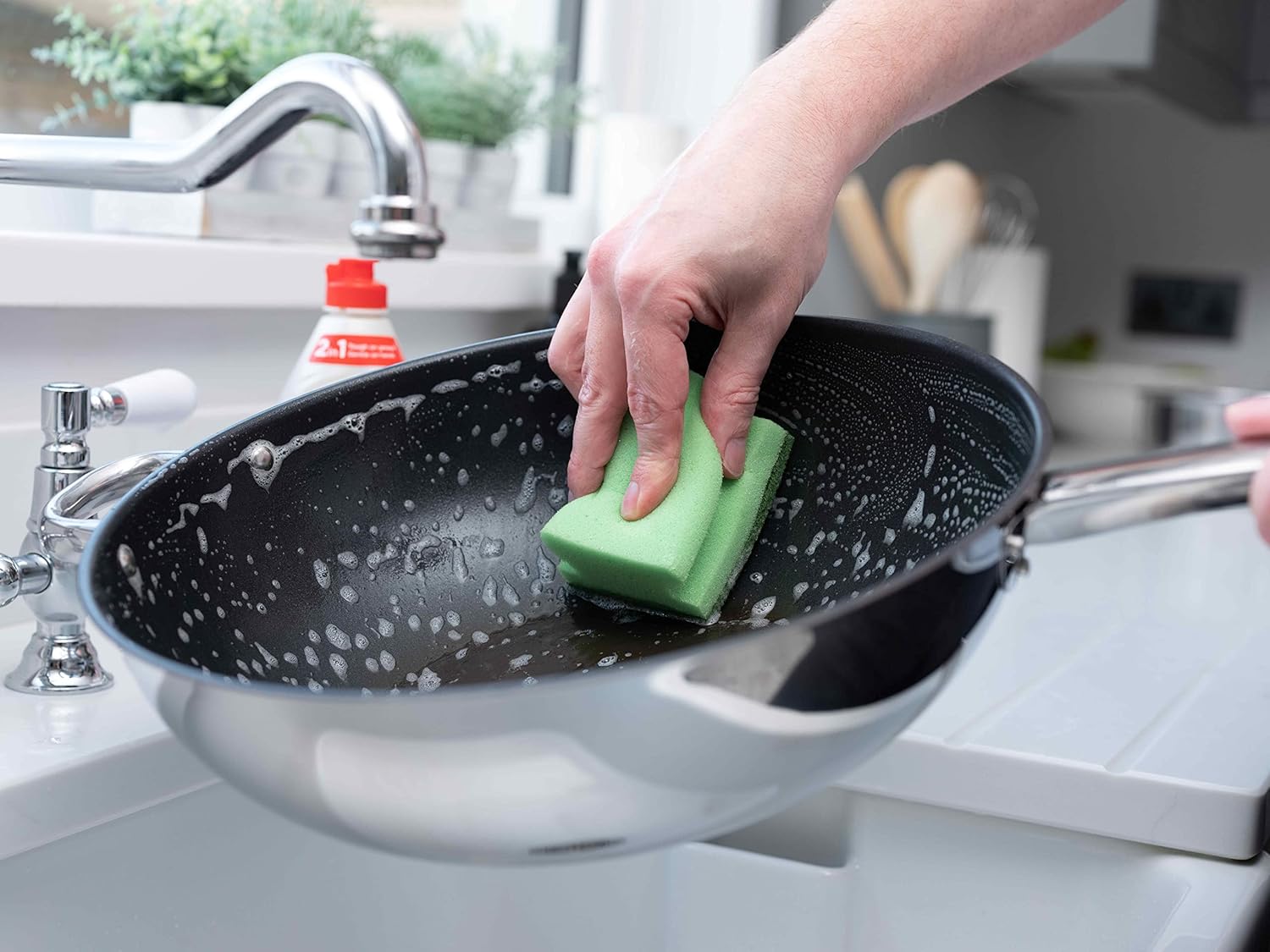 Addis Fairy Originals Non-Scratch Dual Sponge Scourer with Crystals - Pack of 6 5