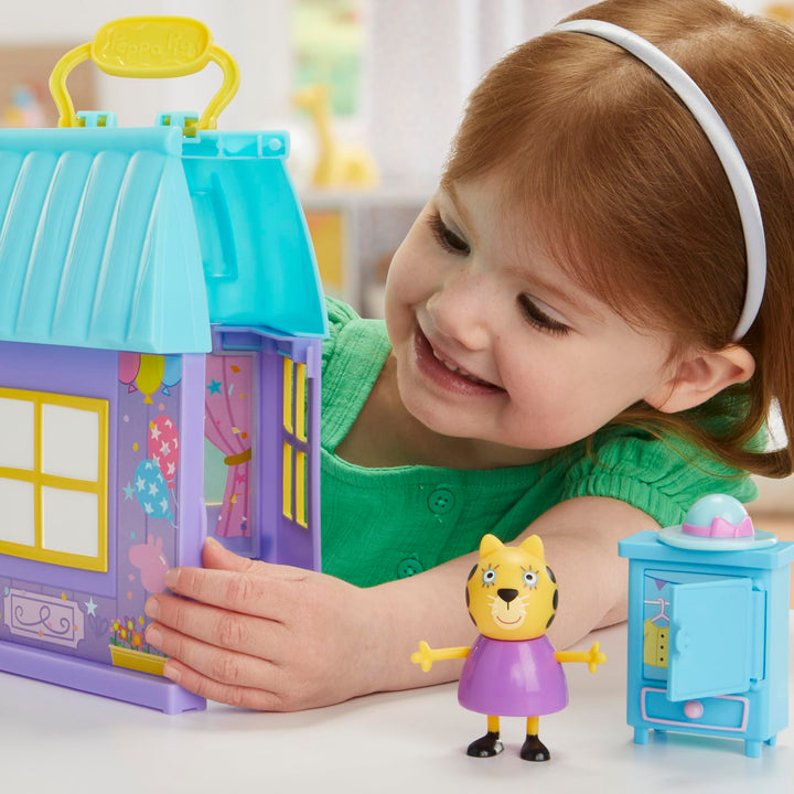 Peppa Pig Peppa's Dance Party Playset - Interactive Twirling Stage & Dress Shop for Ages 3+