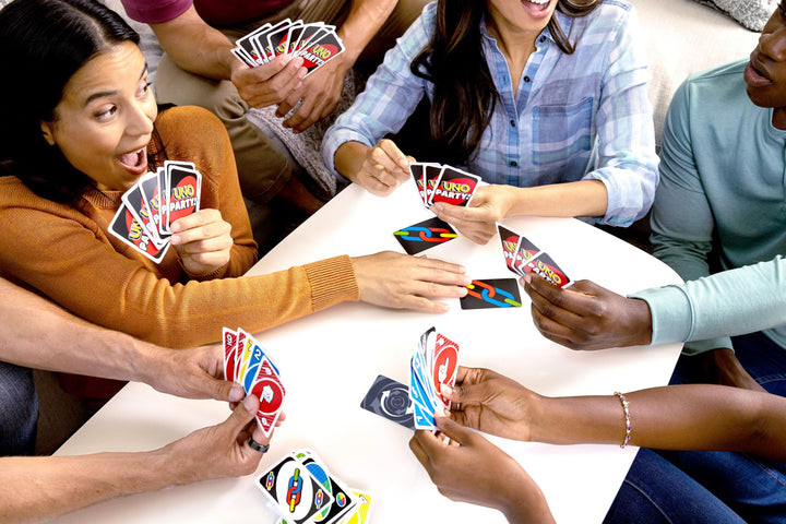 Mattel Games UNO Party Card Game with Deck & Special Rules for Large Groups