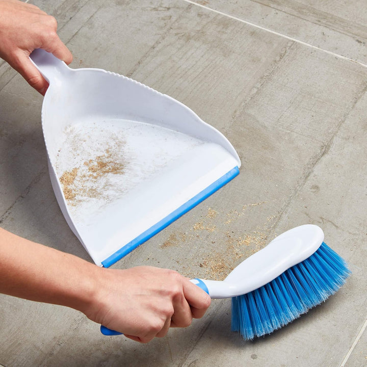 Spontex - Dustpan & Brush Set with Large Capacity Dustpan and Durable Bristles