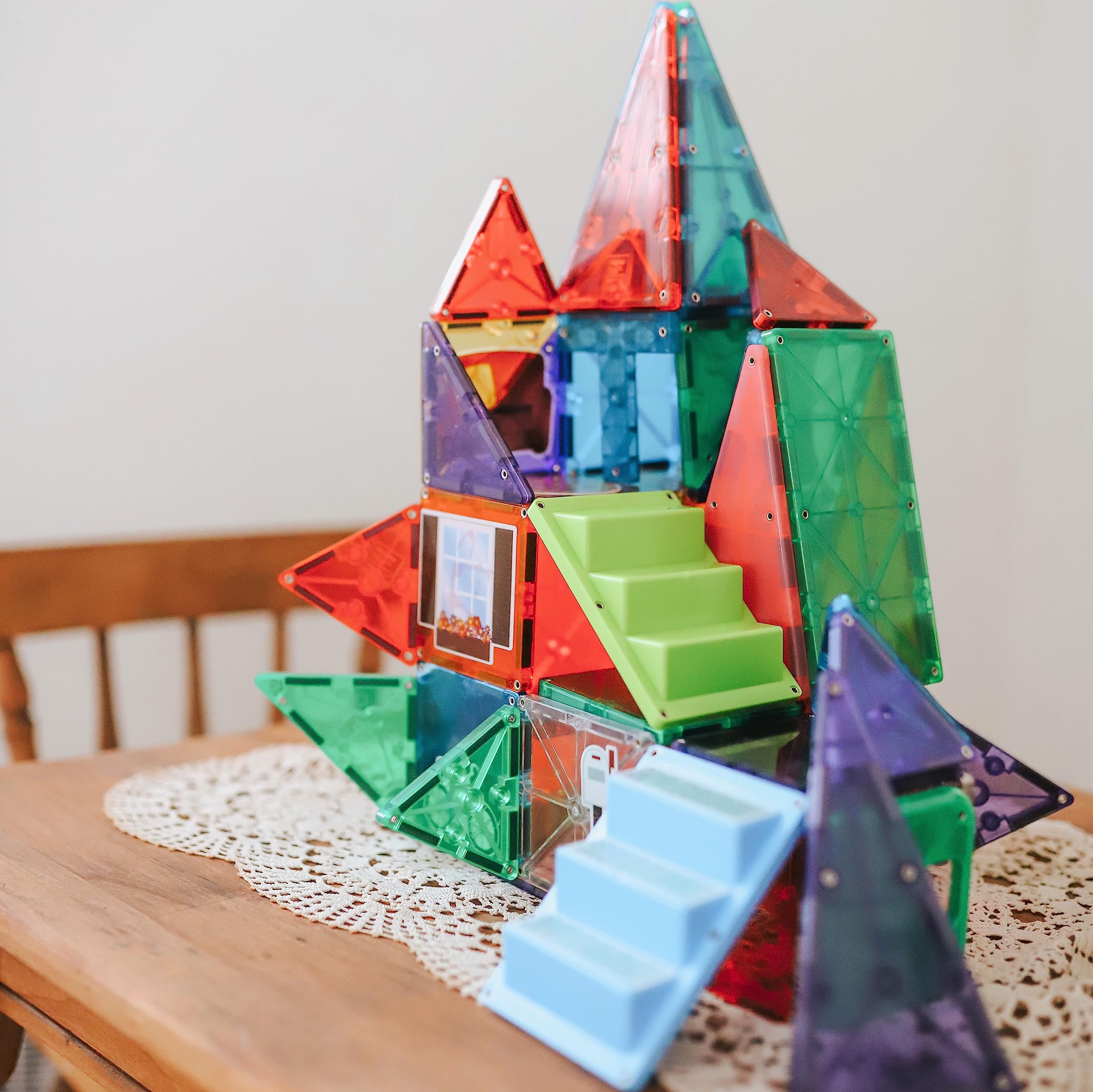 Magna-Tiles House 28 Piece Set - 3D Magnetic Building Tiles for Kids 3+ 12