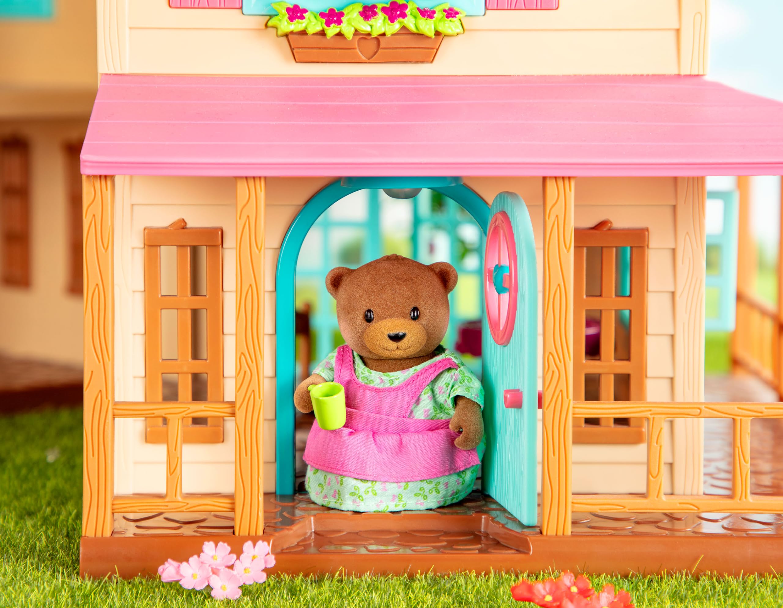 Li'l Woodzeez Healthnuggle Bear Family Set - 4 Collectible Doll Figures with Storybook for Imaginative Play 10
