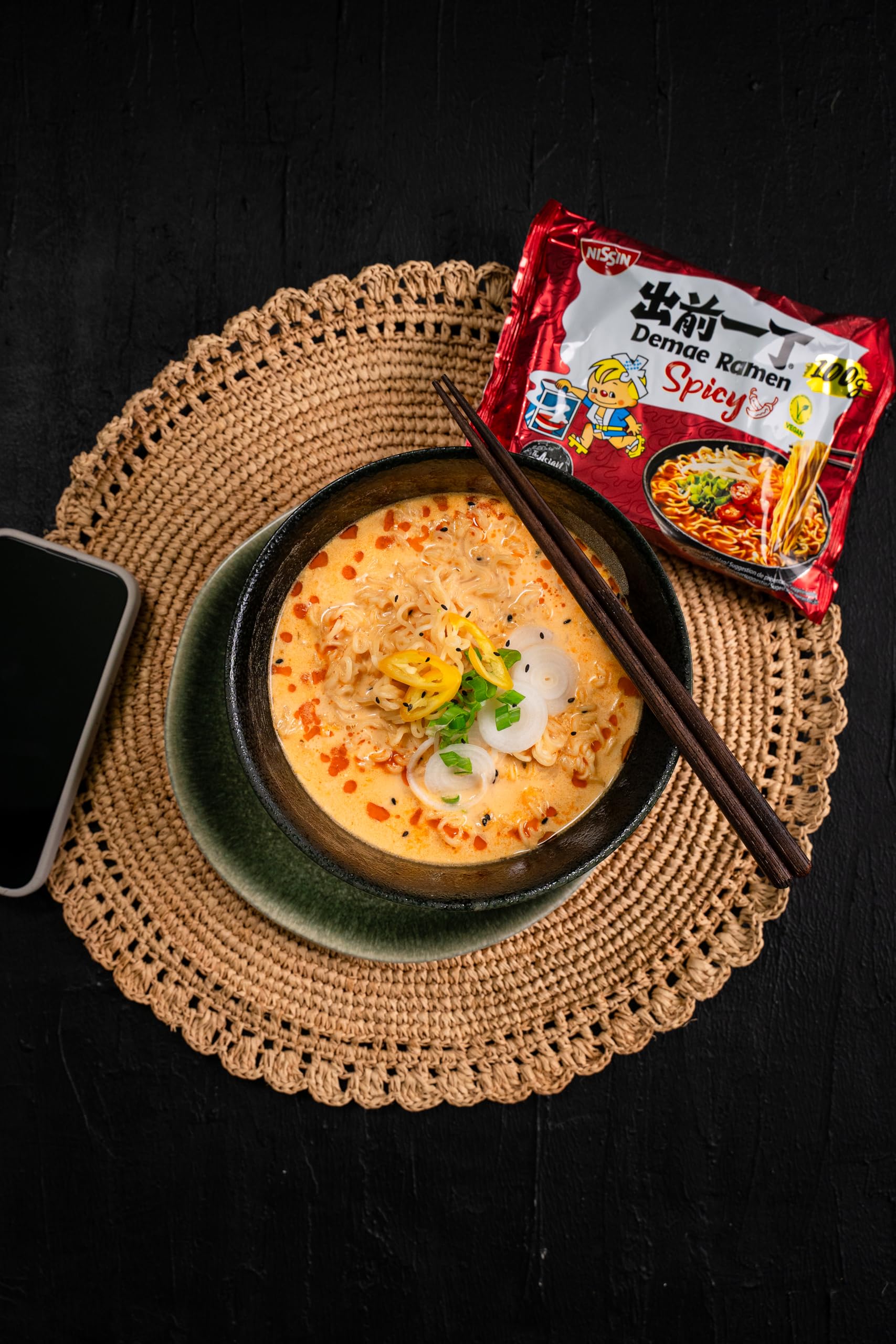 NISSIN Ramen Spicy Flavoured Instant Noodles, 100g (Pack of 10)