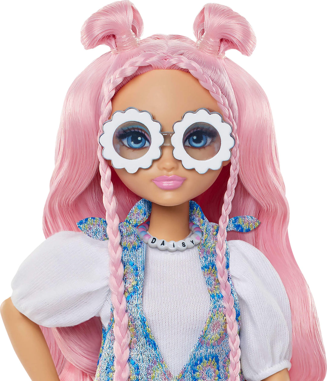 Barbie Dream Besties Daisy Jean Doll & Music Playset - Posable Fashion Doll with 9 Accessories, Pink Wavy Hair, Ages 4+