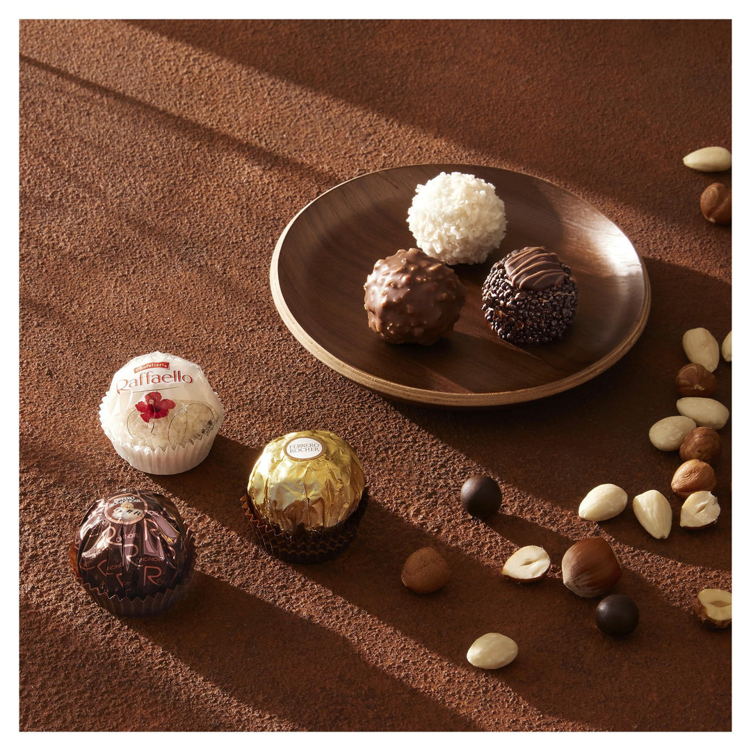 Ferrero Collection Assorted Chocolates - 32 Piece Gift Box with Rocher, Rondnoir & Raffaello