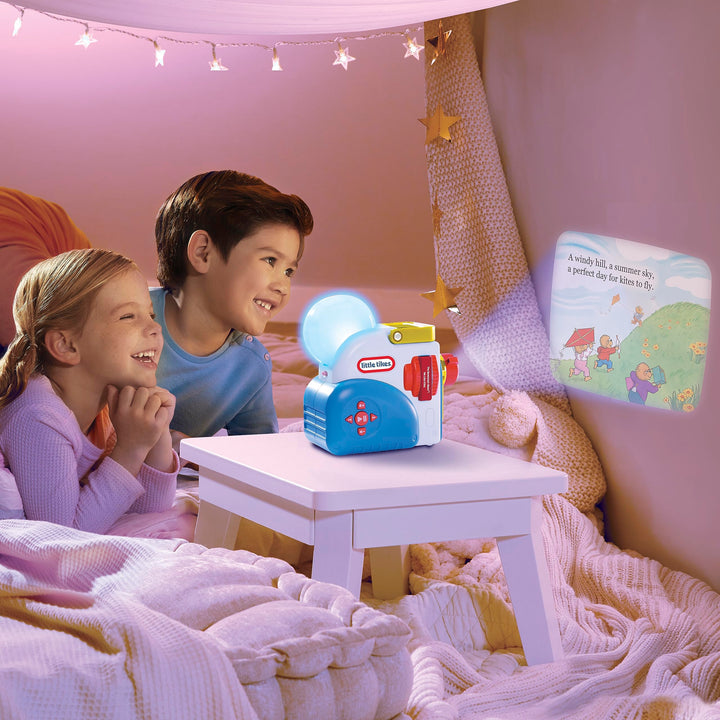 Little Tikes Story Dream Machine - Berenstain Bears Adventure Collection with 3 Books & Light-Up Character
