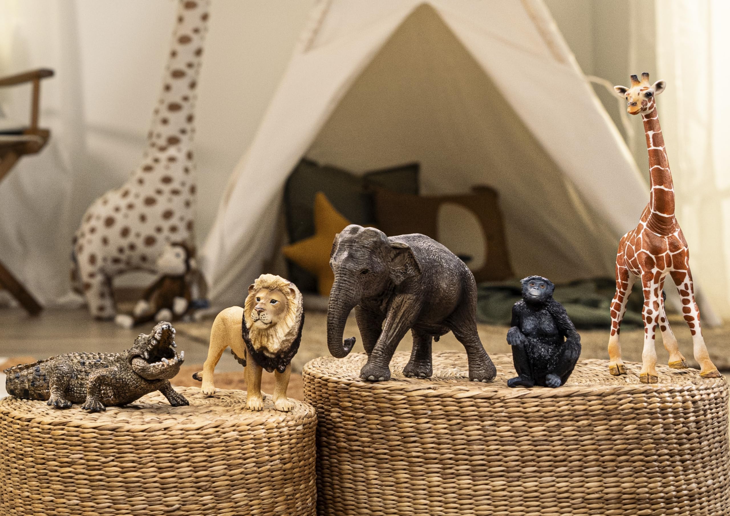 Schleich WILD LIFE - 5PC African Animal Toy Playset with Lion, Elephant, Monkey, Alligator, Giraffe | Ages 3+