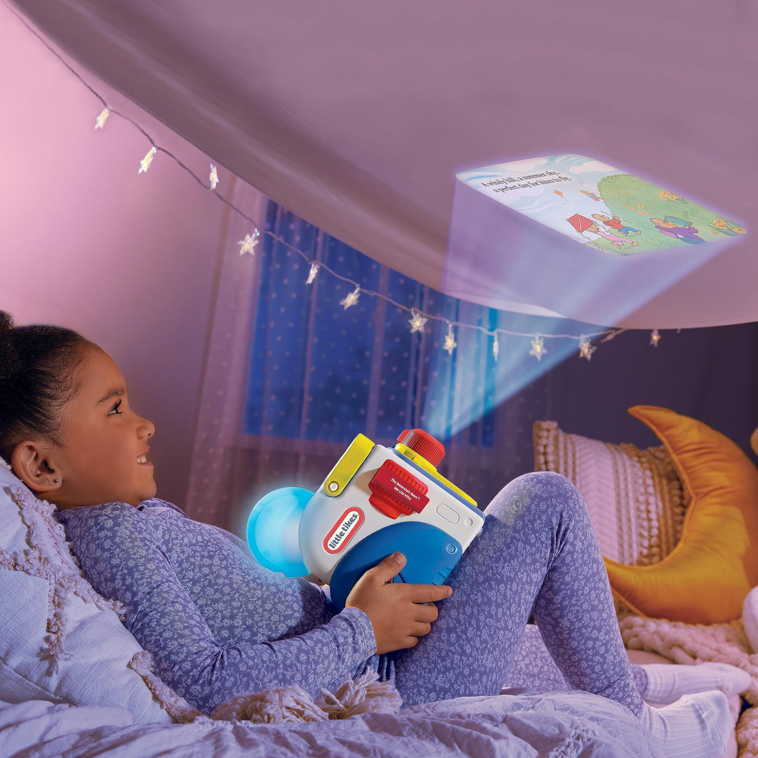 Little Tikes Story Dream Machine - Berenstain Bears Adventure Collection with 3 Books & Light-Up Character