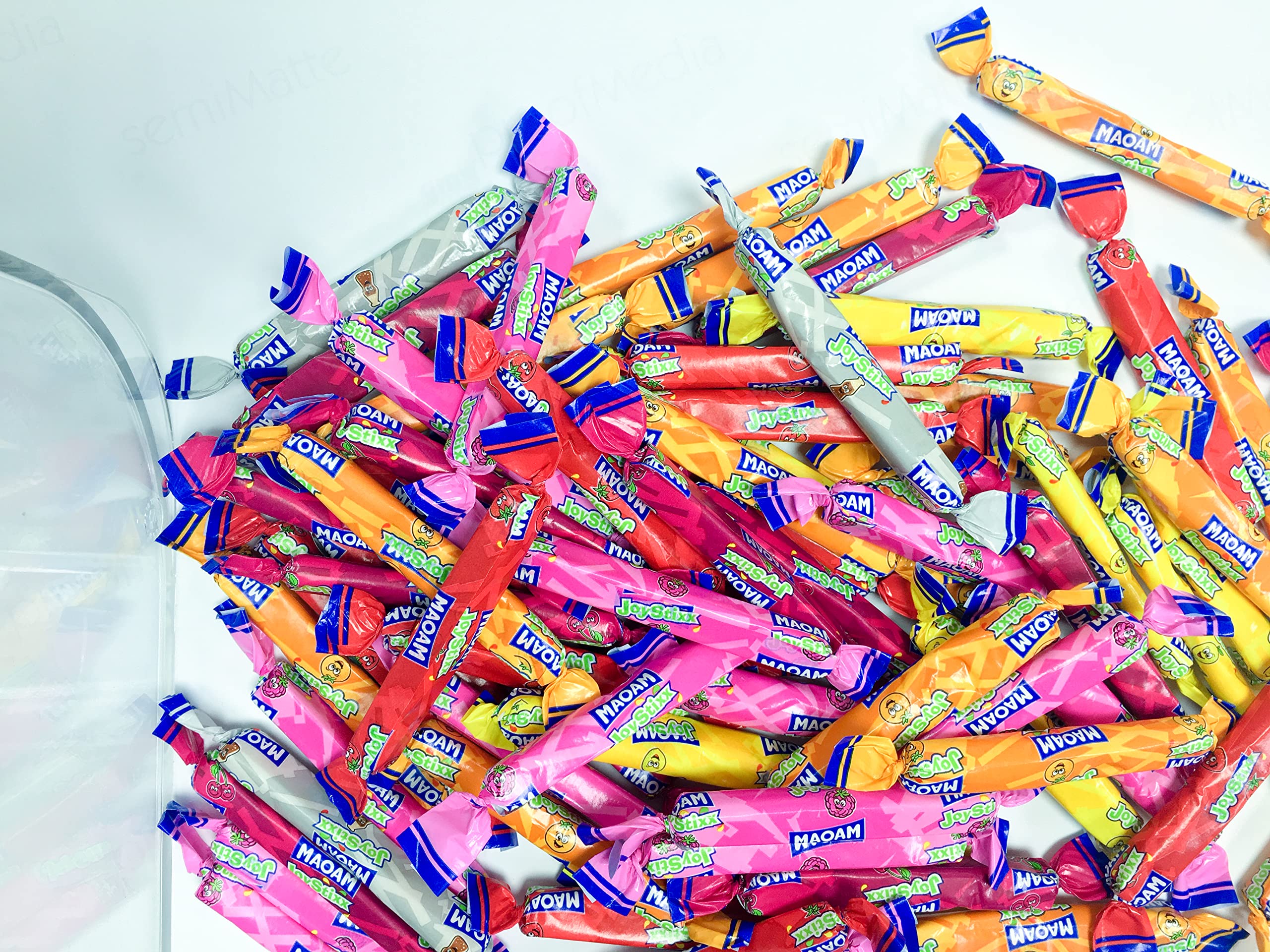Maoam Joystixx - Chewy Fruit & Cola Flavour Sweets | 140g Share Bag 2