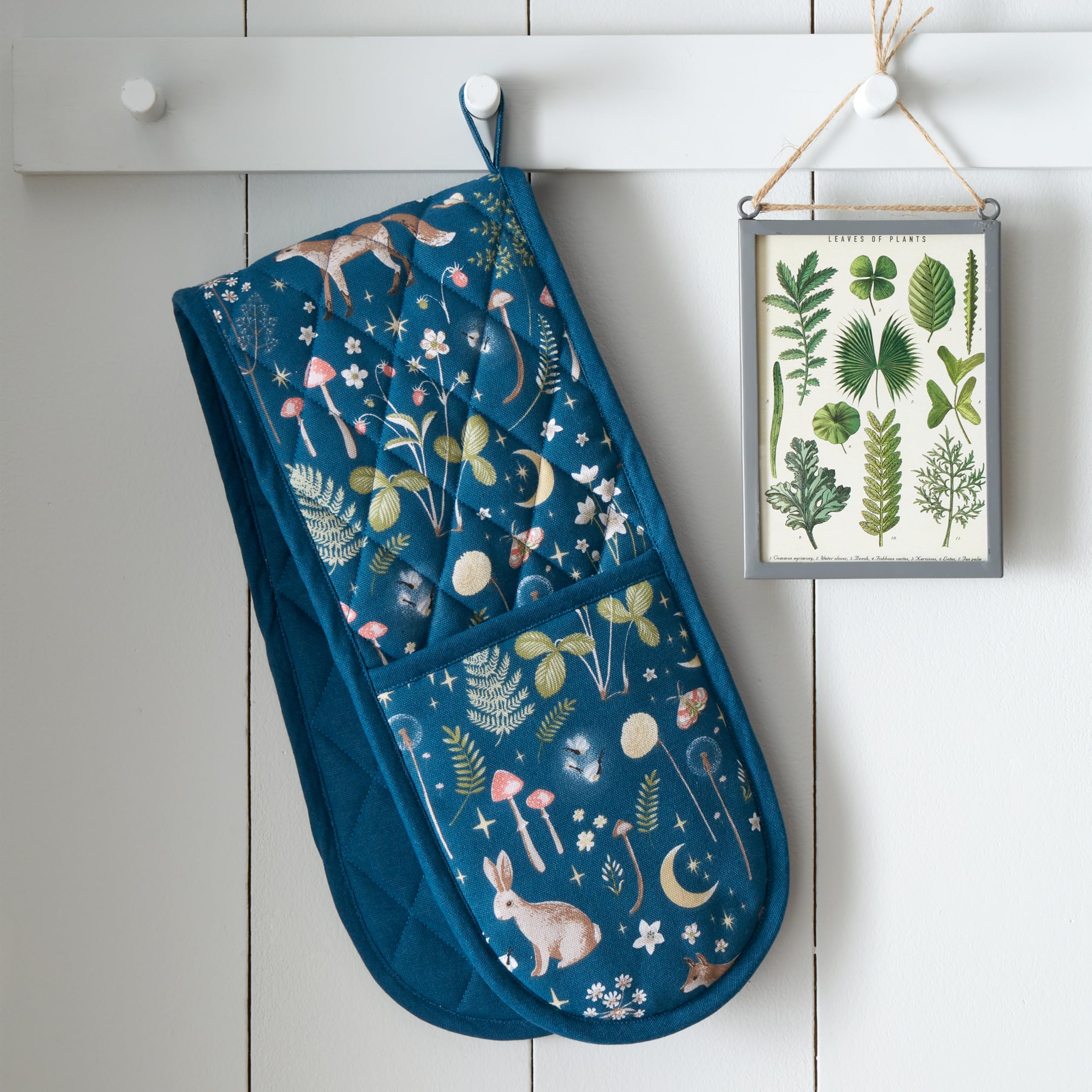 Catherine Lansfield Enchanted Twilight Animals Cotton Oven Gloves - Heat Protection up to 250° | Navy Blue