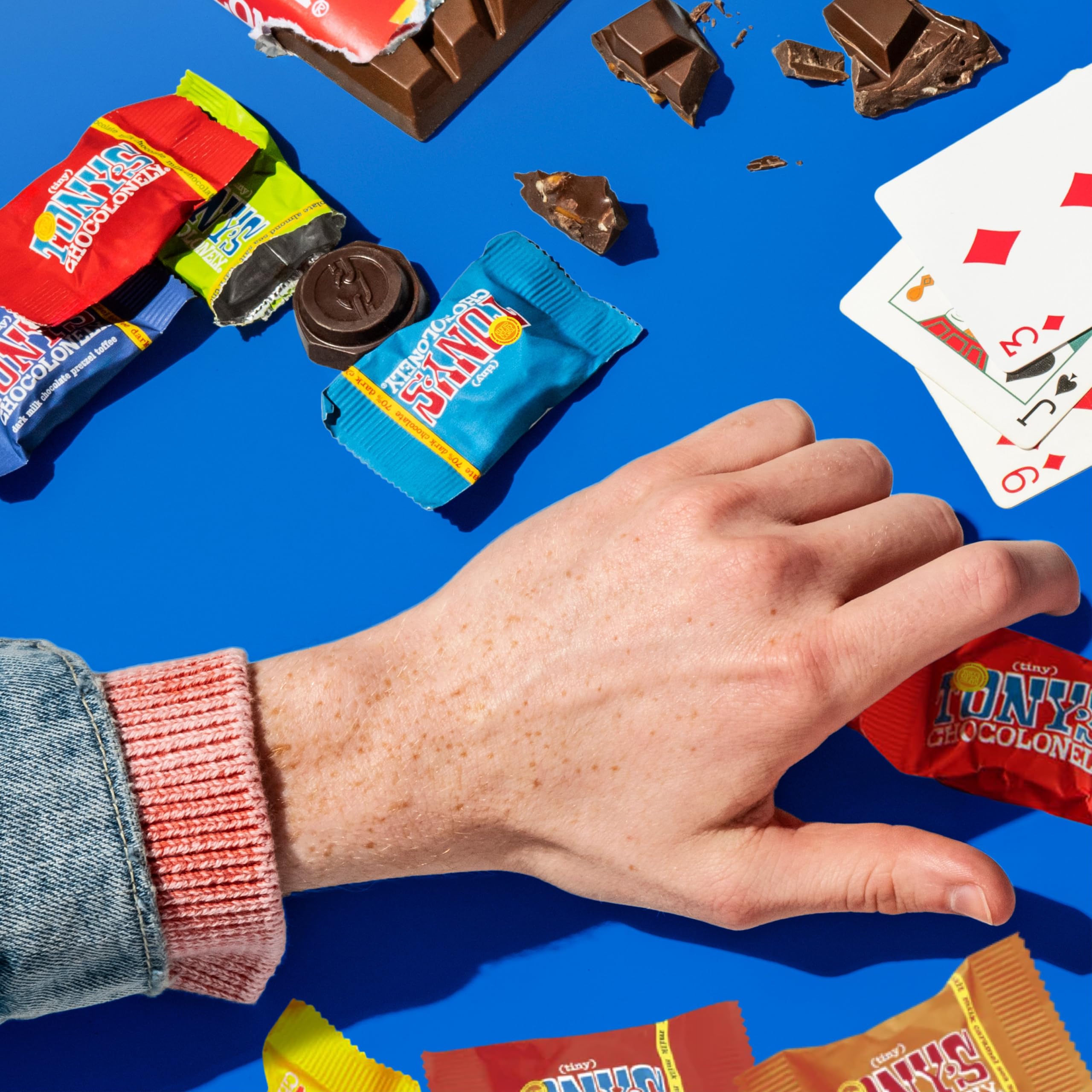 Tony's Chocolonely Tiny Tony's Chocolate Gift Box - 900g Mini Fair Trade Chocolate Mix 7