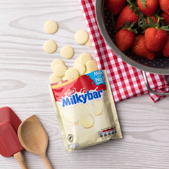 Milkybar White Chocolate Giant Buttons Sharing Pouch 94g (Pack of 11)