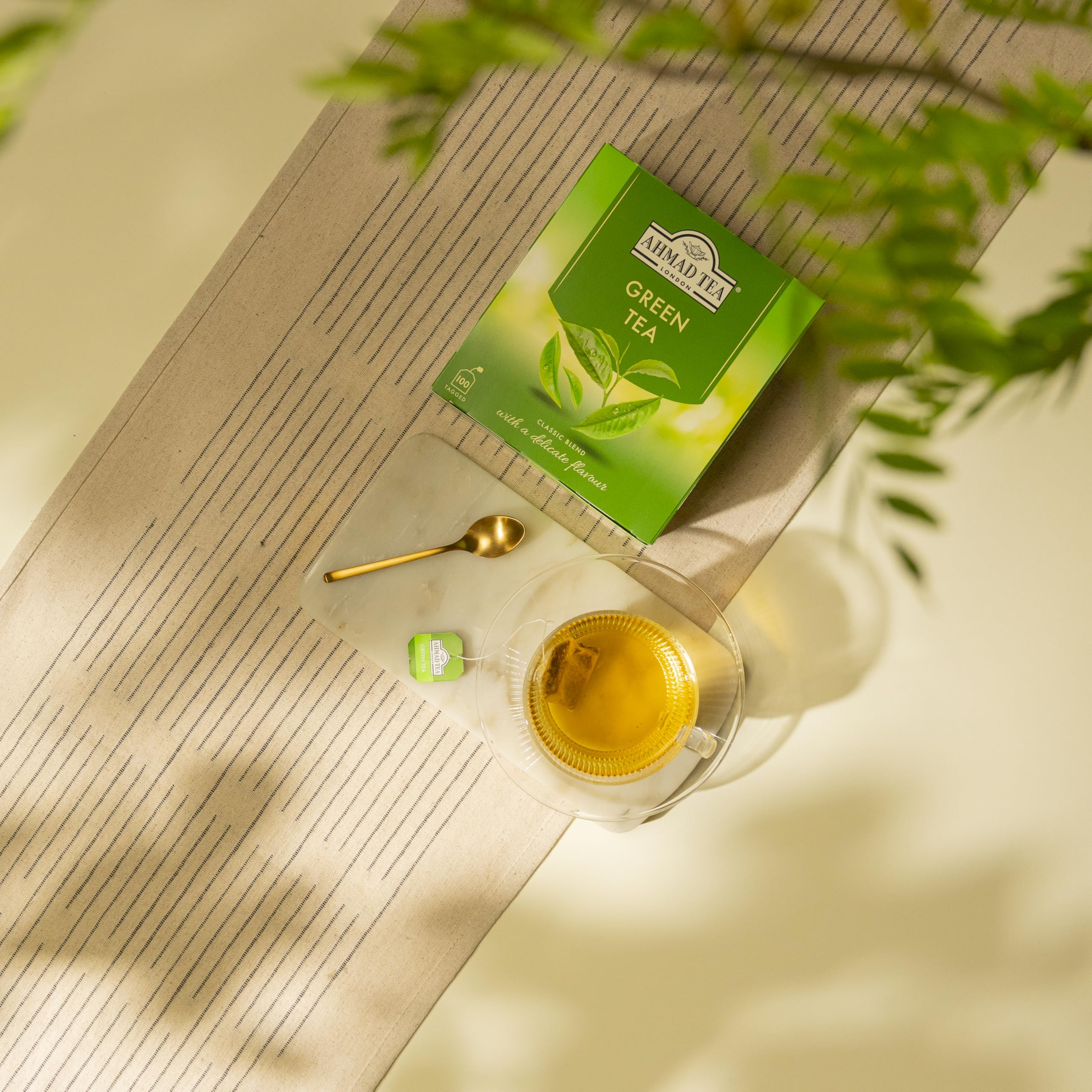 Ahmad Tea Pure Green Tea - 100 Teabags (200g) 4