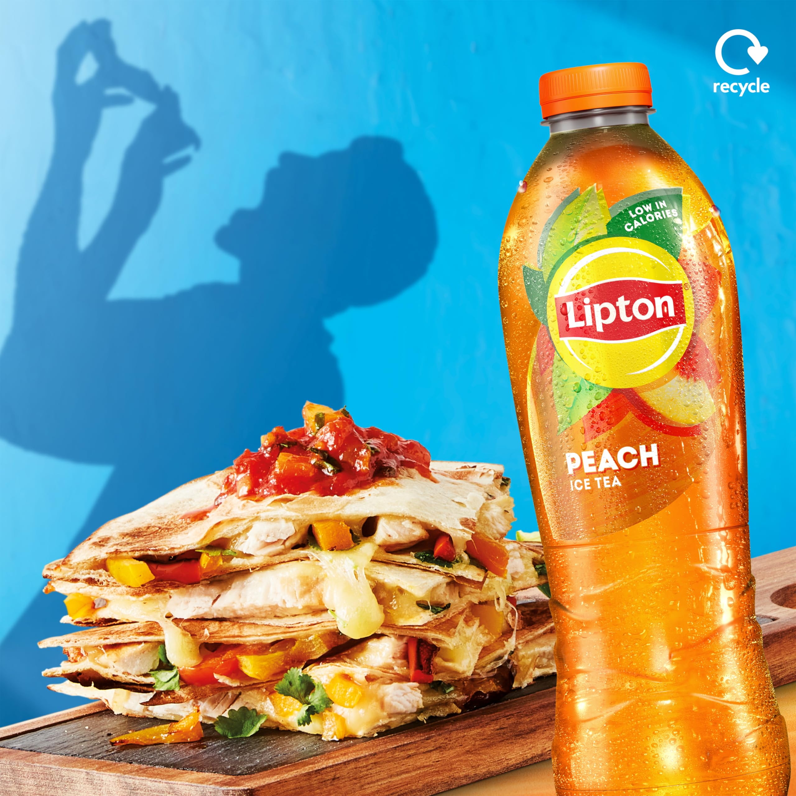Lipton Peach Bottled Ice Tea - Low Calorie | 1.25L | 100% Black Tea 4