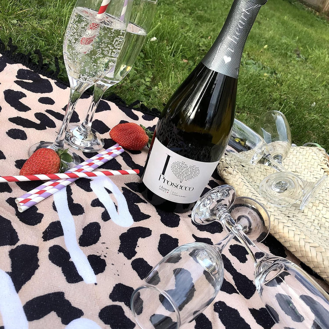 I heart Prosecco - Prosecco Sparkling Wine (750 ml)