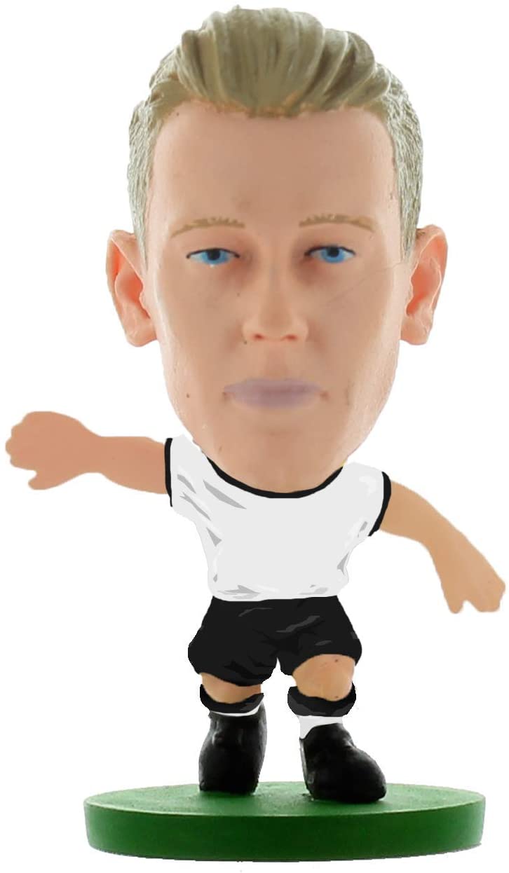 SoccerStarz Deutschland Julian Brandt (Neues Trikot) /Figuren