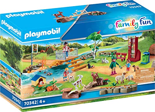 Playmobil 70342 Family Fun Petting Zoo