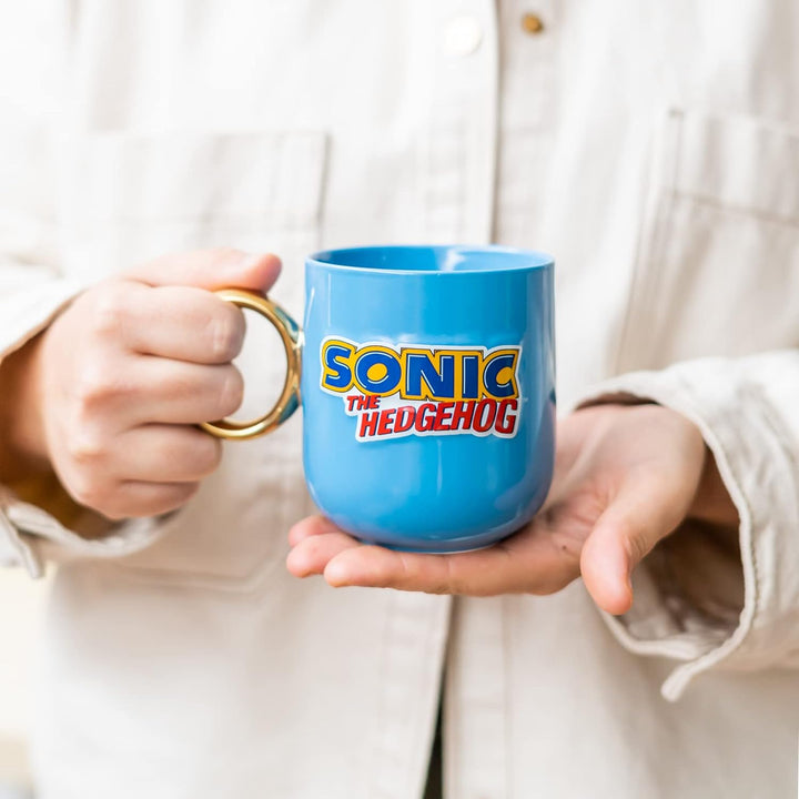 Official Sonic The Hedgehog 3D Ceramic Mug - 35 cl / 350 ml - 3.5 x 3.7 Inches / 9 x 9.5 cm