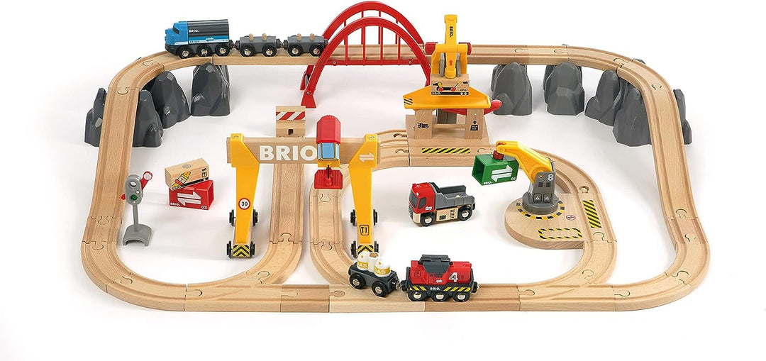 BRIO World Deluxe Cargo Train Set - Interactive Wooden Railway for Kids Age 3+ (33097)