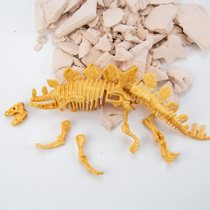 Science4you - Stegosaurus Fossil Digging Kit for Kids +6 - Excavate and assemble 10 Stegosaurus Fossiles