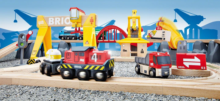 BRIO World Deluxe Cargo Train Set - Interactive Wooden Railway for Kids Age 3+ (33097)